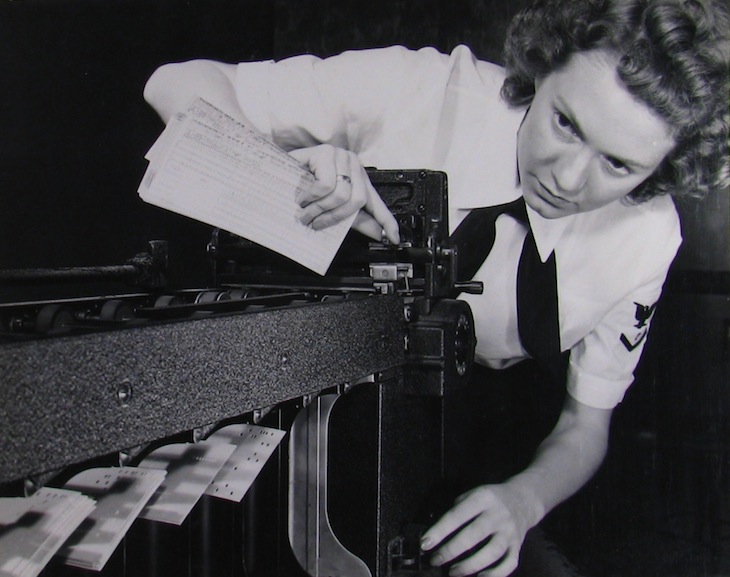 WAVE checking IBM computer.